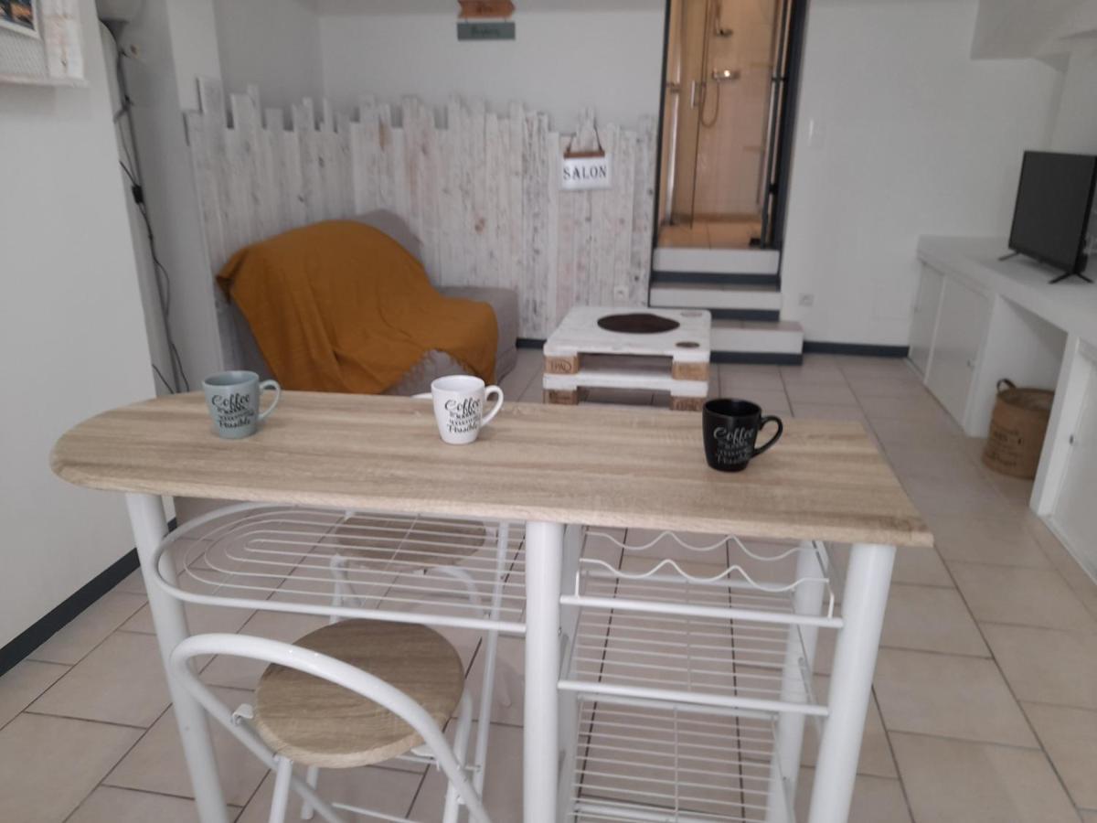 דירות נרבון Chez Sabine Et Patrick מראה חיצוני תמונה